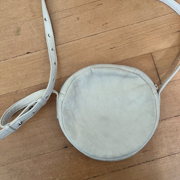 Baggu Leather Circle Purse - Picture 2 of 2